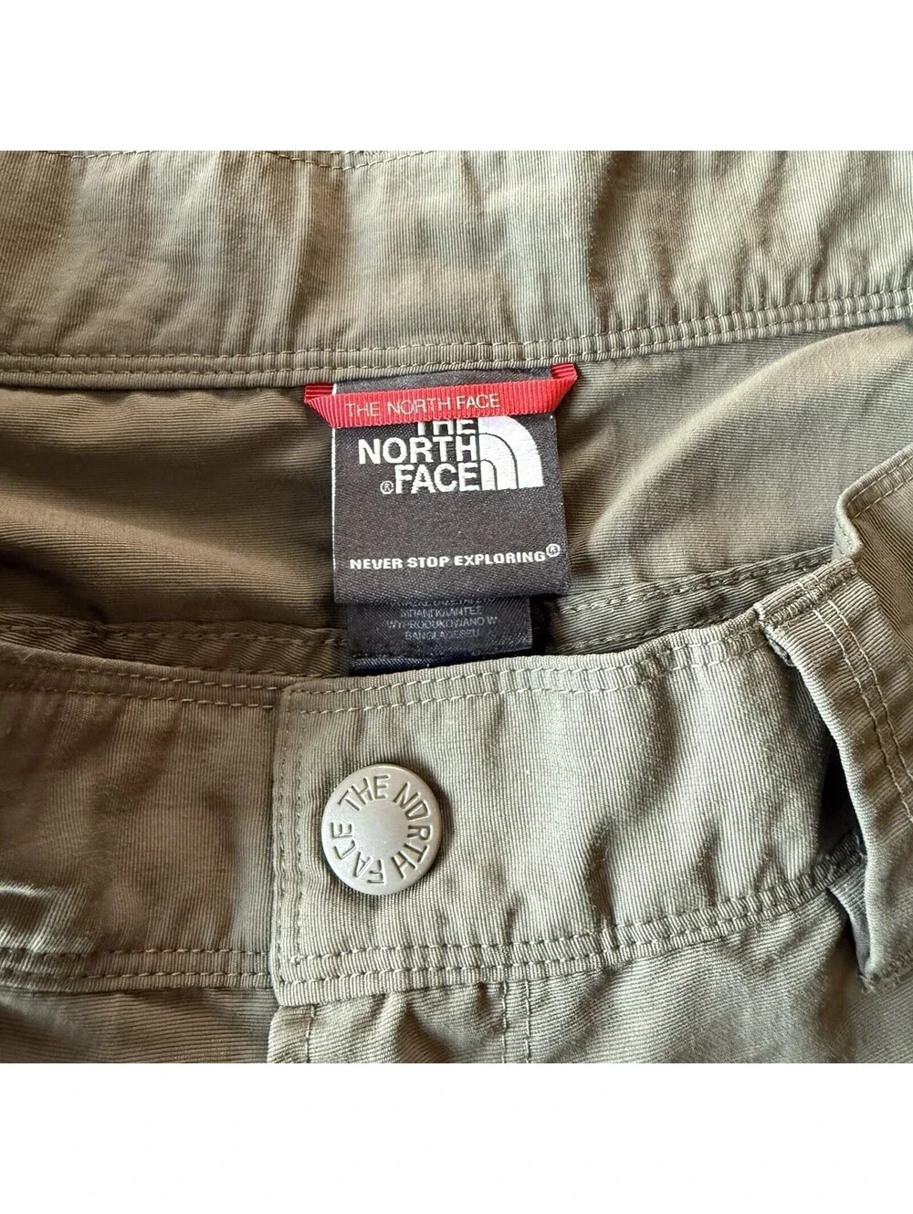The North Face Men Hiking Cargo Short Size 32 Olive Green Nylon Zip